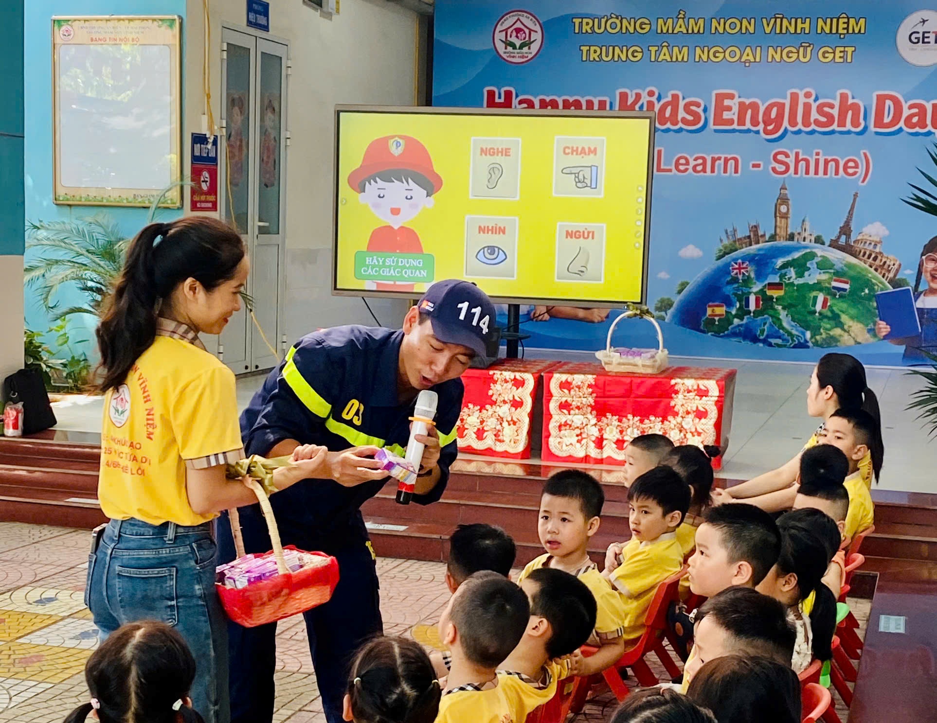 Đội Chữa cháy và Cứu nạn cứu hộ khu vực 1: Tuyên truyền PCCC & CNCH tại Trường Mầm non Vĩnh Niệm
